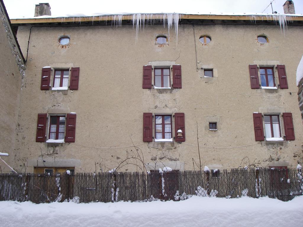 La Maison Bleue La Cabanasse Zewnętrze zdjęcie