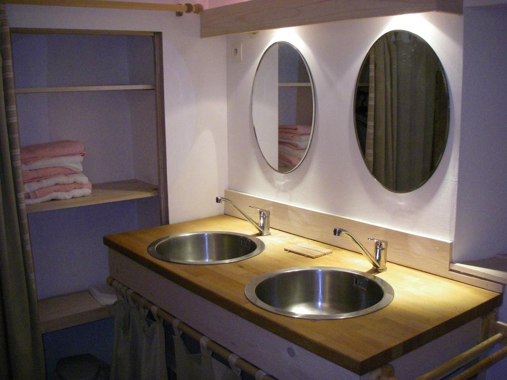 La Maison Bleue La Cabanasse Zewnętrze zdjęcie
